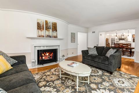 33 W741 Mare Barn Ln, Wayne, IL 60184 photo 9