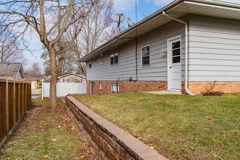 608 Bradley Dr, Bloomington, IL 61701 photo 33