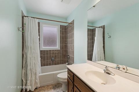 6466 Cape Cod Ct, Lisle, IL 60532 photo 23