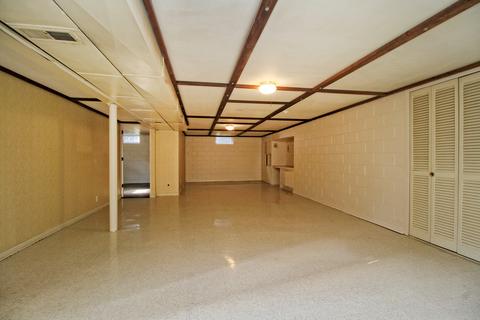 1090 W Vanmeter St, Kankakee, IL 60901 photo 12