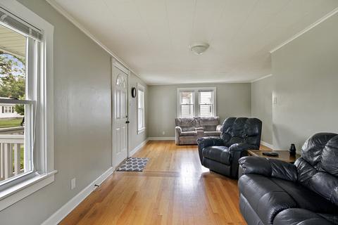 435 S Yates Ave, Kankakee, IL 60901 photo 2
