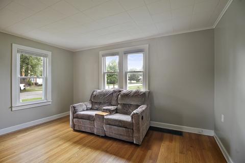 435 S Yates Ave, Kankakee, IL 60901 photo 4