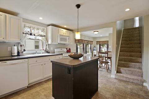 435 S Yates Ave, Kankakee, IL 60901 photo 5