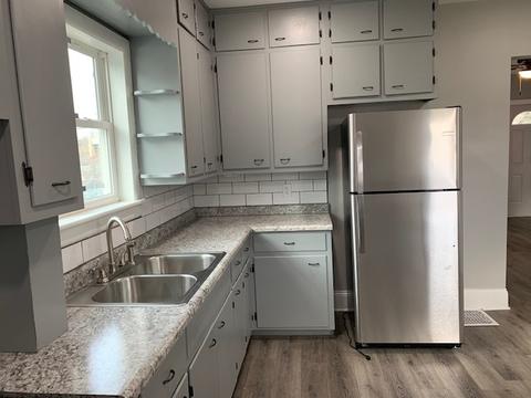 415 E Illinois Ave, Aurora, IL 60505 photo 4