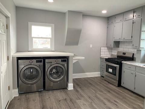 415 E Illinois Ave, Aurora, IL 60505 photo 5