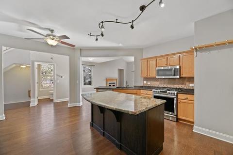 2497 Stonegate Rd, Algonquin, IL 60102 photo 4