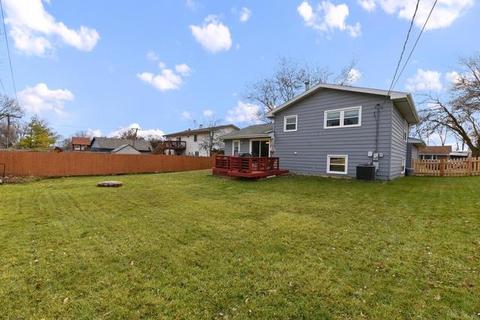 550 Morgan Ln, Hoffman Estates, IL 60169 photo 17