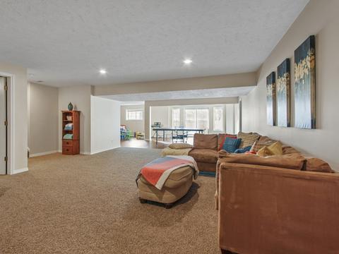 2106 Currant Ct, Bloomington, IL 61704 photo 33