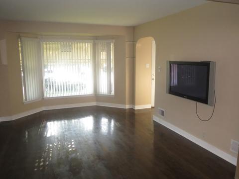 3838 Maple Ave, Berwyn, IL 60402 photo 8
