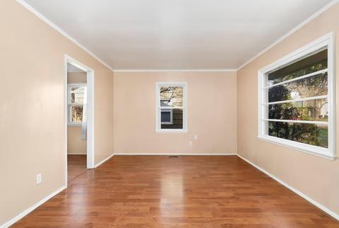 718 Brown Ave, Evanston, IL 60202 photo 13