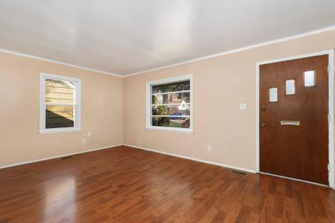 718 Brown Ave, Evanston, IL 60202 photo 4