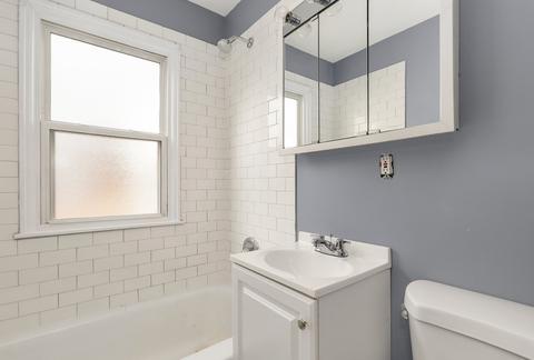 718 Brown Ave, Evanston, IL 60202 photo 17