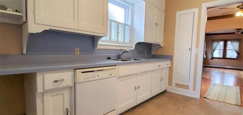 312 E Center St, Mount Morris, IL 61054 photo 7