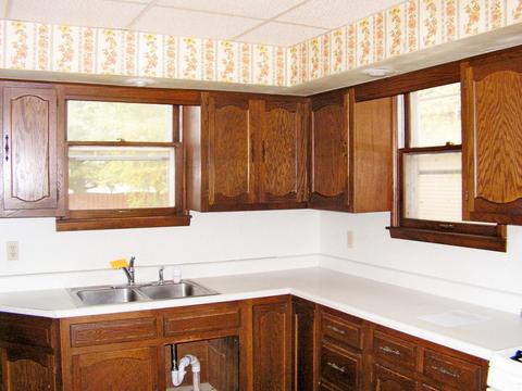 160 E 3rd St, Depue, IL 61322 photo 4