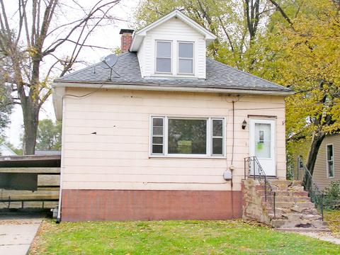 160 E 3rd St, Depue, IL 61322 photo 1