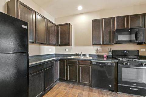 3645 Daisy Ln, Elgin, IL 60124 photo 2