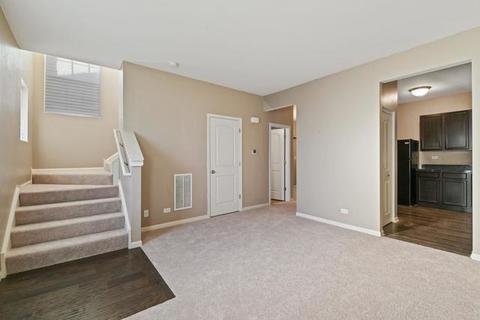 3645 Daisy Ln, Elgin, IL 60124 photo 6