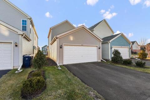 3645 Daisy Ln, Elgin, IL 60124 photo 14