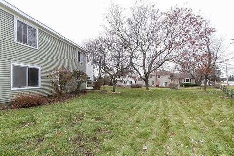 1480 Exeter Ct, Hoffman Estates, IL 60010 photo 24