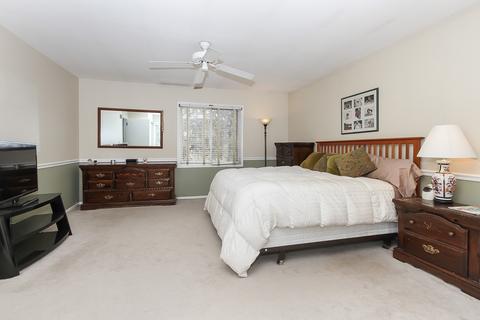 1480 Exeter Ct, Hoffman Estates, IL 60010 photo 14