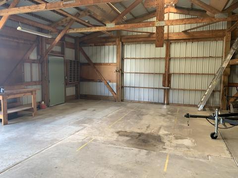 325 Grove St, Weldon, IL 61882 photo 43