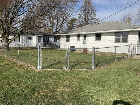 325 Grove St, Weldon, IL 61882 photo 30