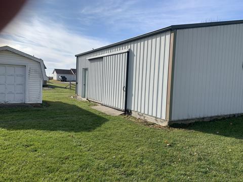 325 Grove St, Weldon, IL 61882 photo 38