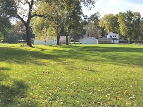1035 Long St, Dixon, IL 61021 photo 5