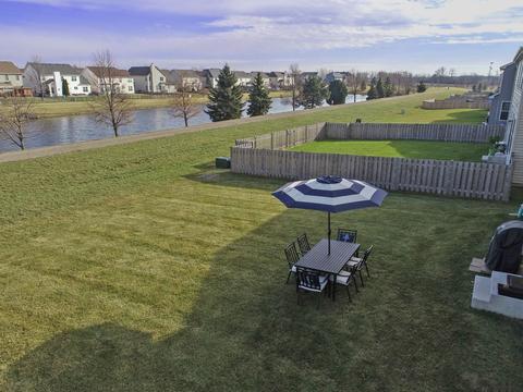 127 Abbott Ct, Bartlett, IL 60103 photo 22
