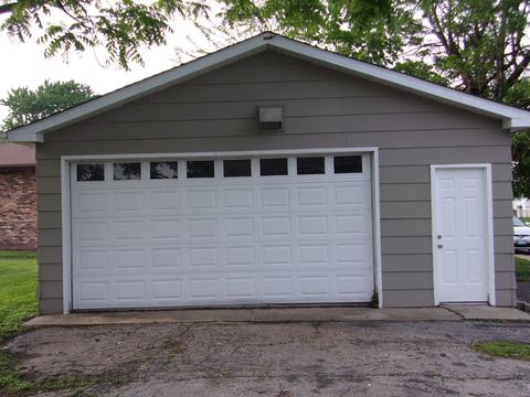 2256 Thornton Lansing Rd, Lansing, IL 60438 photo 29