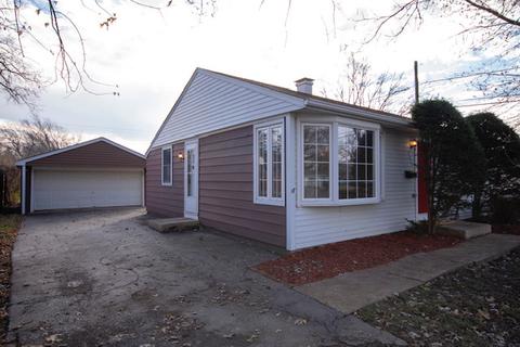 2412 Bluebird Ln, Rolling Meadows, IL 60008 photo 2