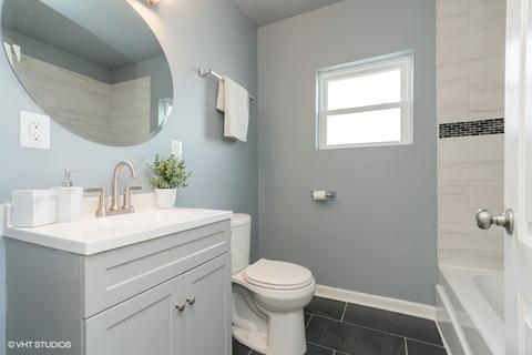 714 E 89th St, Chicago, IL 60619 photo 3