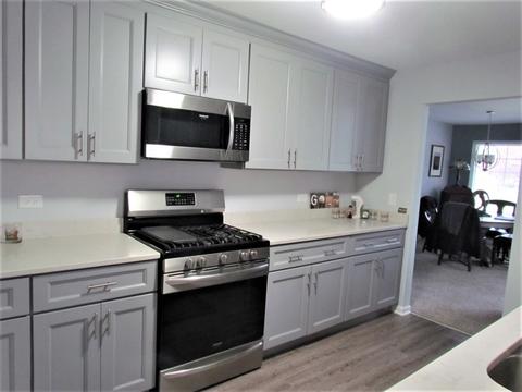 375 Aberdeen Ct #4, Bartlett, IL 60103 photo 11