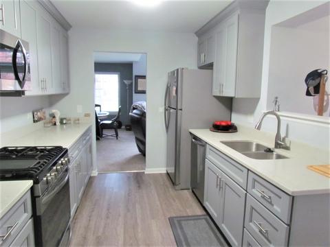 375 Aberdeen Ct #4, Bartlett, IL 60103 photo 12
