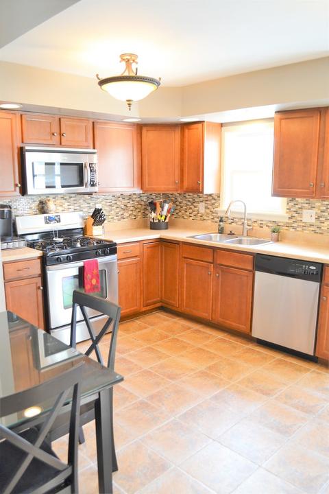 491 S Main Ave, Kankakee, IL 60901 photo 5