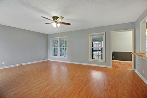 565 S Wall St, Kankakee, IL 60901 photo 4