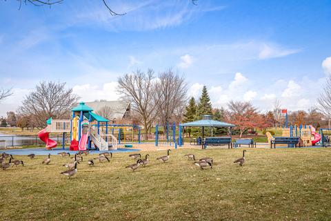 2155 Lee St, Des Plaines, IL 60018 photo 19