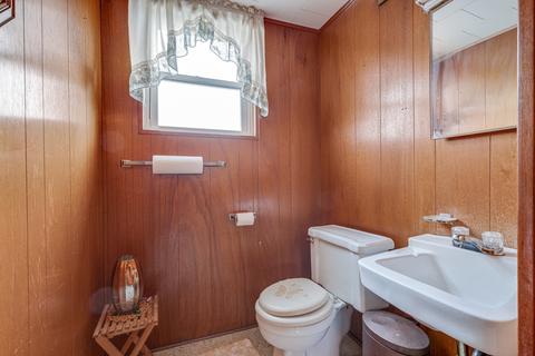 2155 Lee St, Des Plaines, IL 60018 photo 14