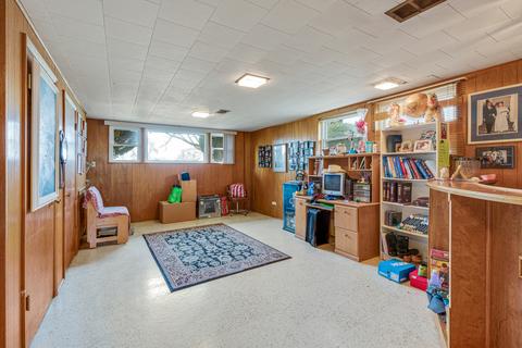 2155 Lee St, Des Plaines, IL 60018 photo 13