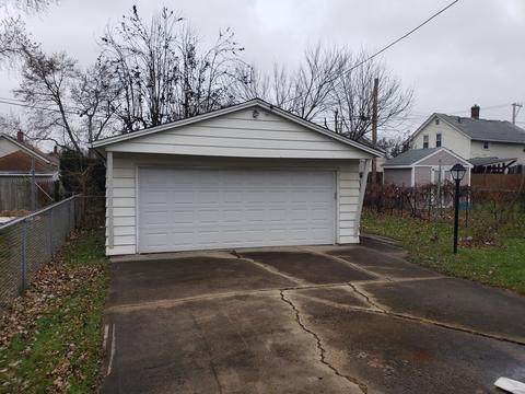 513 Bangs St, Aurora, IL 60505 photo 3