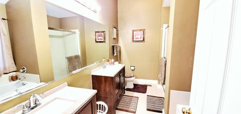 2067 Norwich Dr, Bartlett, IL 60103 photo 20