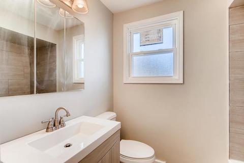 5549 Mcdermott Dr, Berkeley, IL 60163 photo 13
