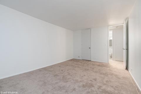 1700 E 56th St #3604, Chicago, IL 60637 photo 9