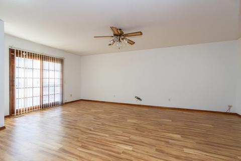 1690 Pierce Rd, Hoffman Estates, IL 60169 photo 5