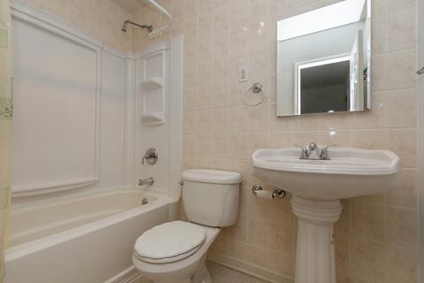 1690 Pierce Rd, Hoffman Estates, IL 60169 photo 18