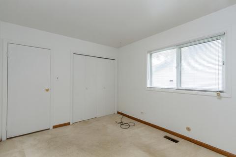 1690 Pierce Rd, Hoffman Estates, IL 60169 photo 17