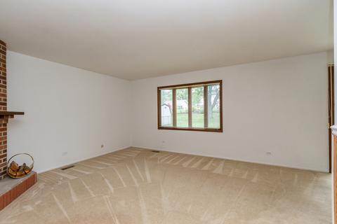 1690 Pierce Rd, Hoffman Estates, IL 60169 photo 8
