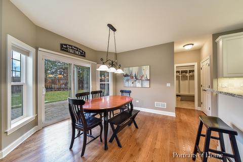 2064 Windham Cir, Wheaton, IL 60187 photo 5
