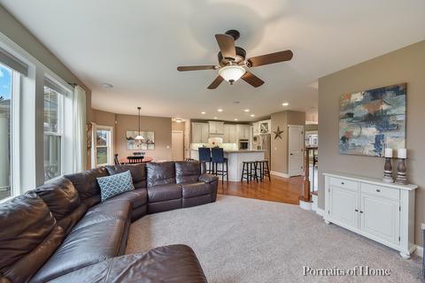 2064 Windham Cir, Wheaton, IL 60187 photo 8