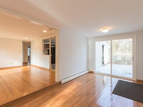25 W726 Harrison Ave, Wheaton, IL 60187 photo 2